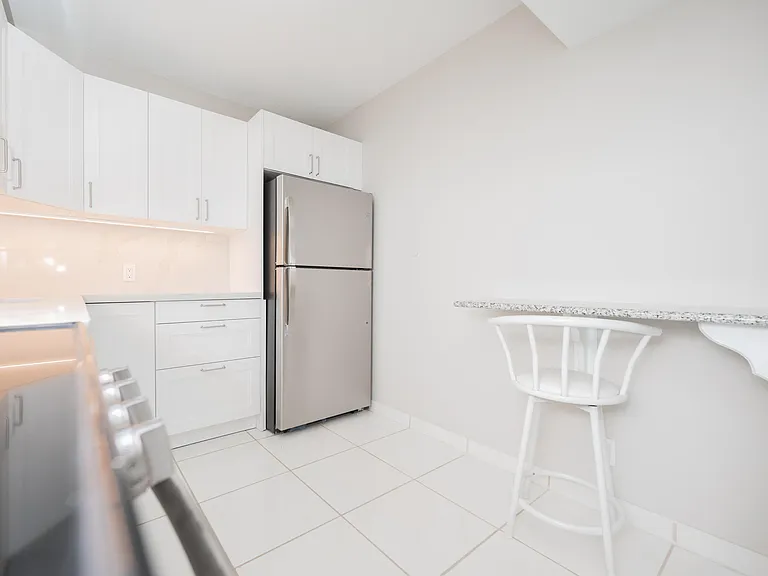 20335 N Country Club Dr #1704 — Photo 7