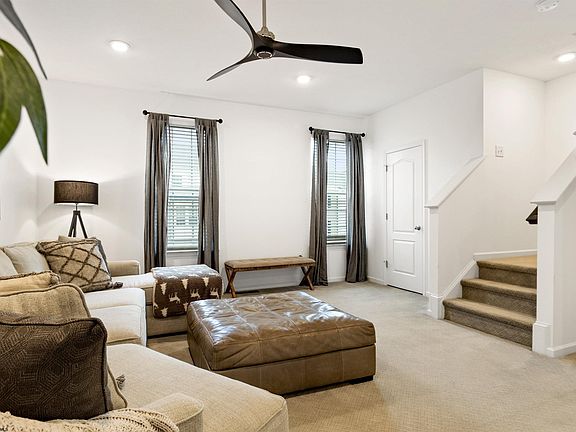 5th image of 147 Inlet St