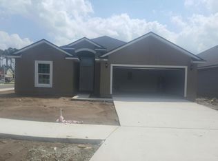 9804 Sailor Dr, Jacksonville, FL 32221