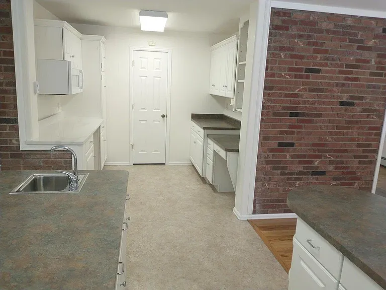 17830 Clydesdale Rd — Photo 31