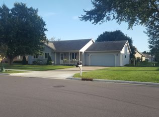 1505 Grand Ave, Prairie Du Sac, WI 53578