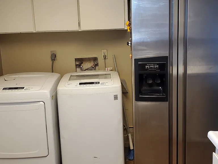 701 E Crestview Ave — Photo 10