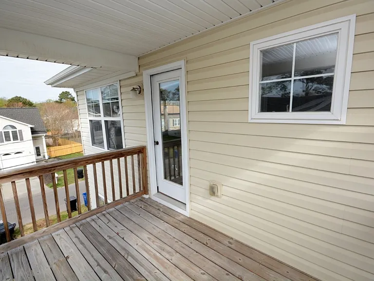 2216 E Berrie Cir — Photo 43