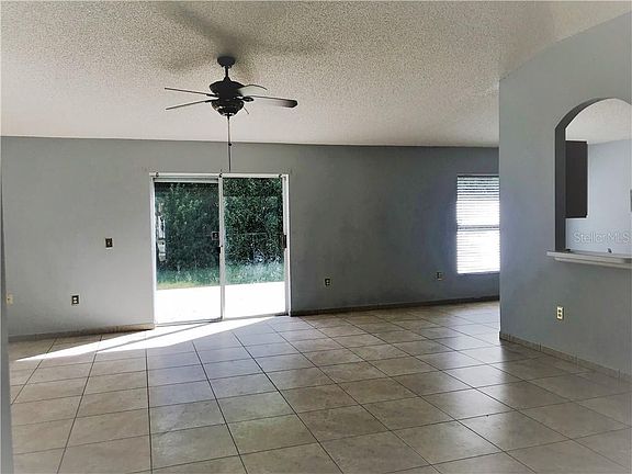 2nd image of 873 S Hancock Dr