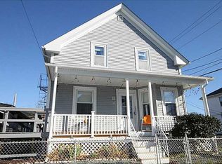 76 Barrows St, Providence, RI 02909