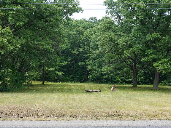 3rd image of 2336 Macarthur Rd