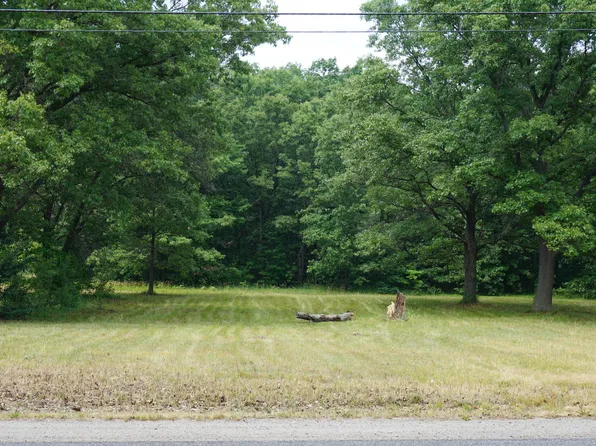 2336 Macarthur Rd, Muskegon, MI 49442