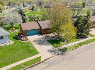 5728 W Coughran Ct, Sioux Falls, SD 57106