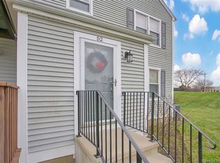 52 Summerhill Rd, Wallingford, CT 06492