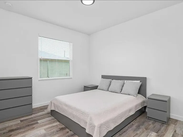 4531 19th St SW — Photo 10