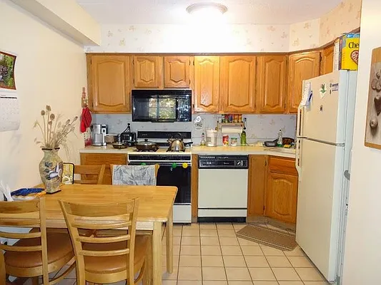 Sold by Fillmore | media 4