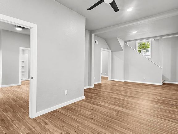 5th image of 1500 Pecan St