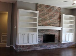 3109 Bayou Dr, La Porte, TX 77571