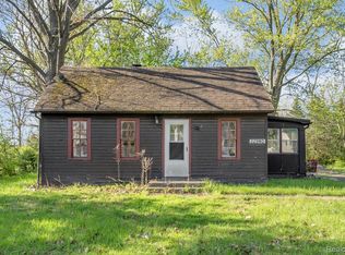 22980 Quinn Rd, Clinton Township, MI 48035
