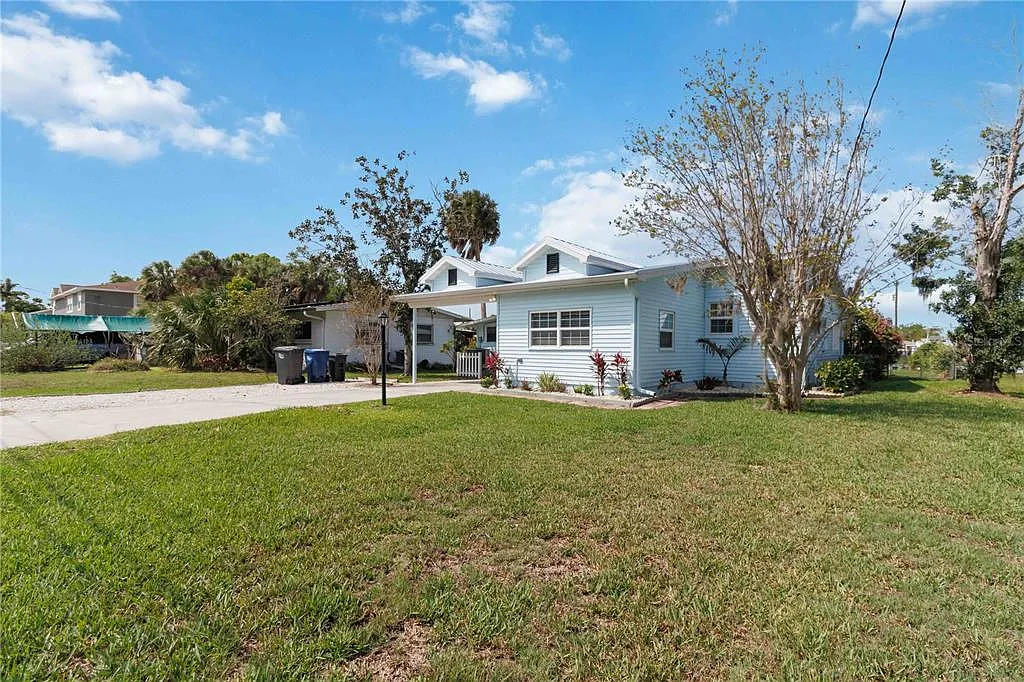 1 bed, 1.5 bath, 678 sqft, $2,500 — Photo 2