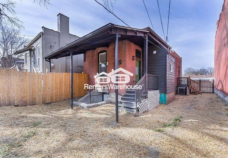 3204 Winnebago St — Photo 15