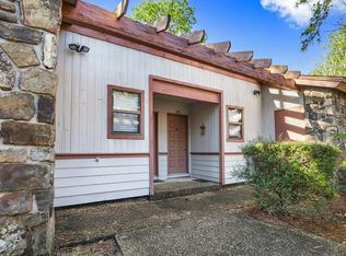 401 Club Villa, Brookeland, TX 75931