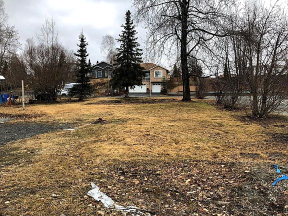 2nd image of 3625 E 15th Ave
