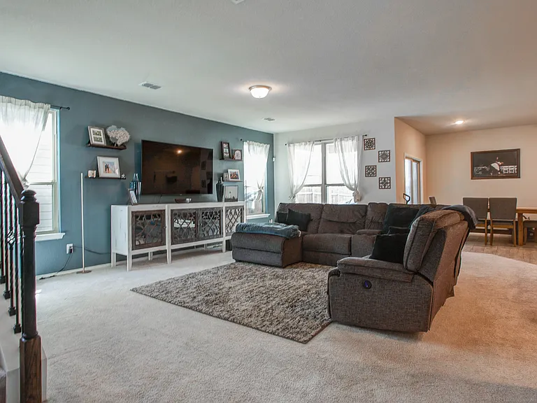 2820 Brittlebush Dr — Photo 8