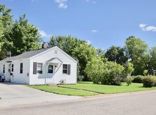 831 Dewey St, Wisconsin Rapids, WI 54494