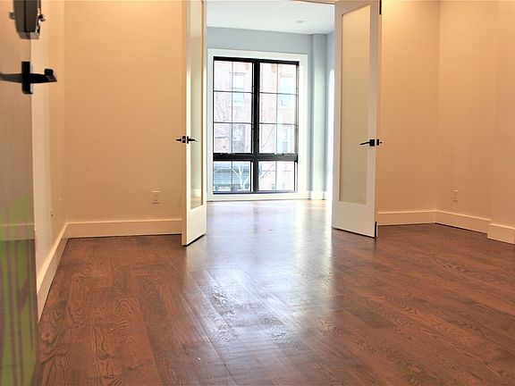 2nd image of 683 Franklin Ave #2A