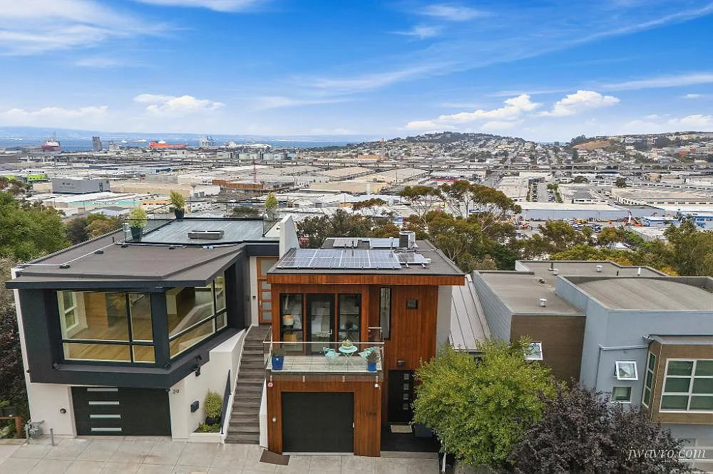 Amazing Bernal Heights Home - Furnished 3 Bedroom — Photo 1
