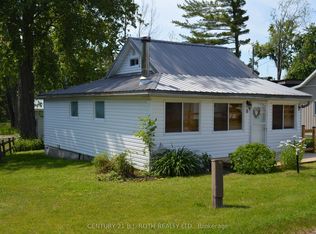 9 Ridge Ave, Ramara, ON L0K1B0