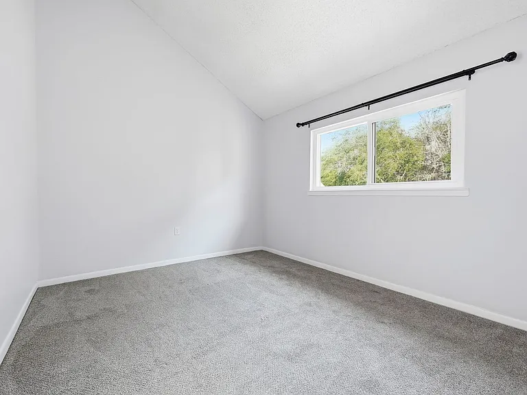 7 Marina Cove Dr — Photo 34