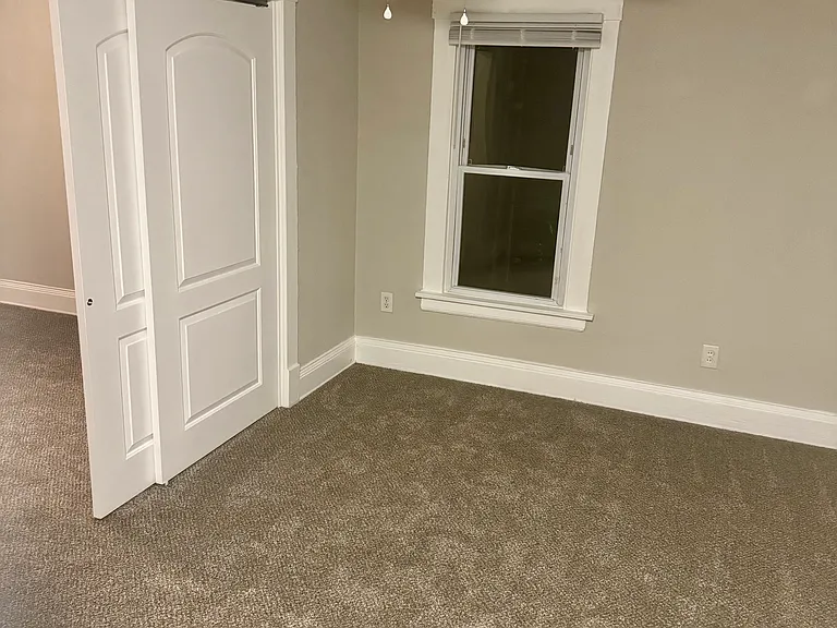 1712 Brevier Ave #UP — Photo 13