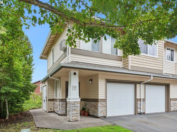 14740 SW Sandhill Loop Unit 201, Beaverton, OR 97007