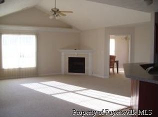 1318 Aztek Pl, Fayetteville, NC 28314