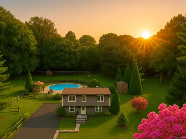 35 Kayview Avenue, Bethel, CT 06801