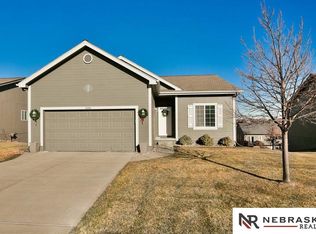 16084 Redman Ave, Omaha, NE 68116