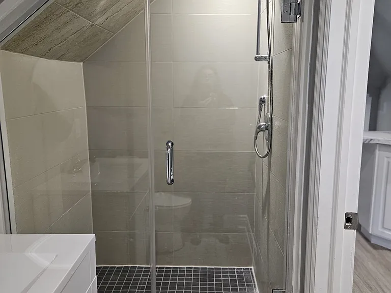214 Rosslyn Ave S #2 — Photo 11