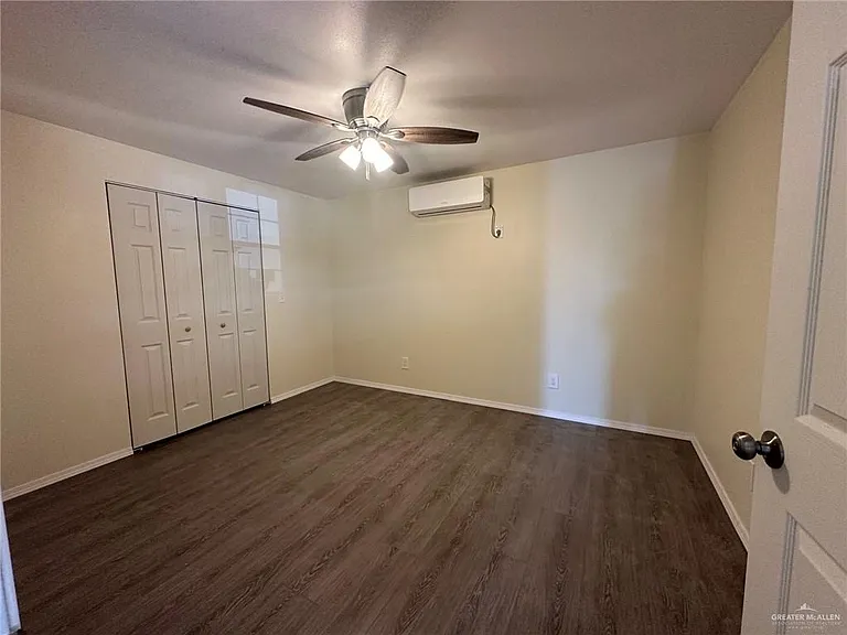 1436 Mariposa Dr — Photo 5