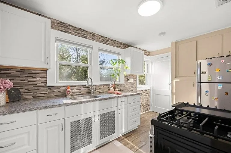 74 Hughes St #2 — Photo 3