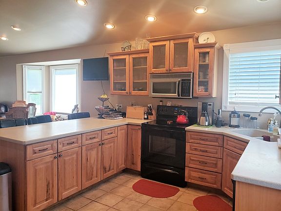 4th image of 6726 Cove Creek Dr