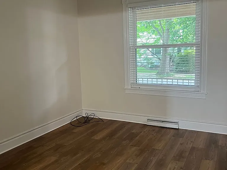 50 Wilson St — Photo 3