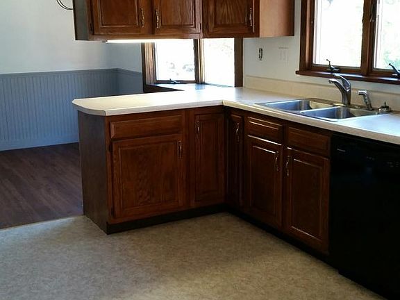 Kitchen w/ attached Dining Room