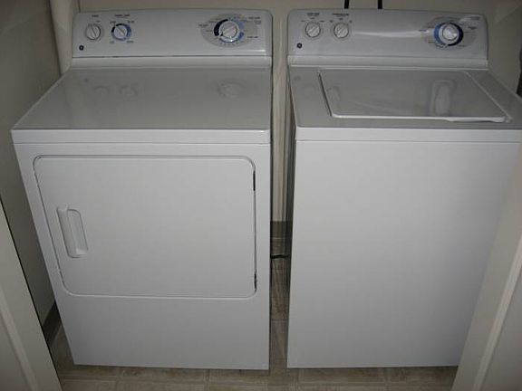Washer/Dryer Available!
