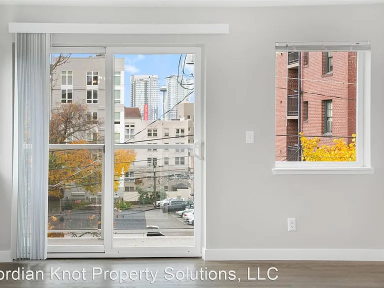 Boylston Place — Photo 3