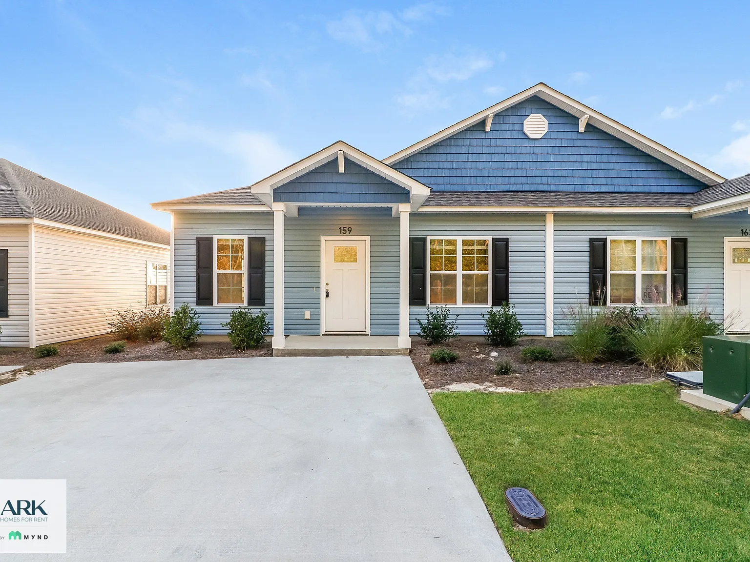 2 bed, 2.0 bath, 1038 sqft, $1,479 — Photo 1