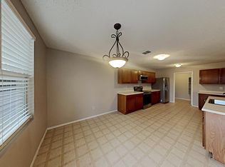 1904 Riverchase Ln, Justin, TX 76247