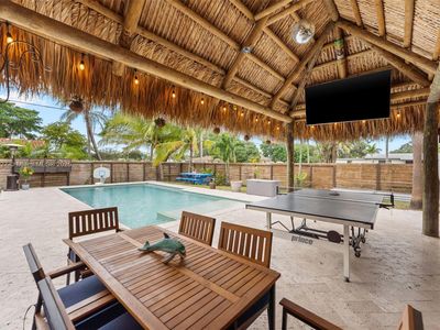 1220 E Hawthorne Cir, Hollywood, FL, 33021