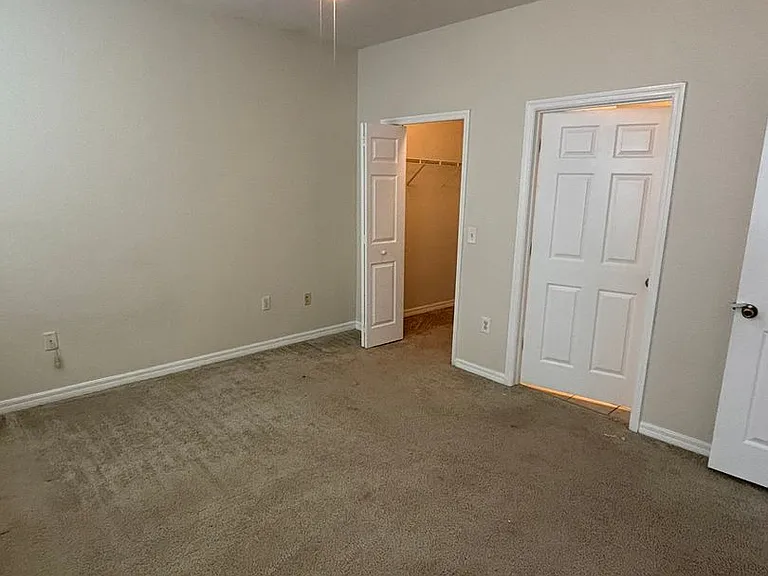 3468 Soho St #303 — Photo 14
