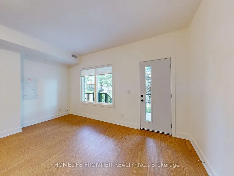 1089 Glencairn Ave #2 — Photo 6