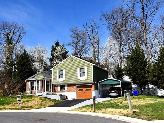 2nd image of 3150 Beethoven Way