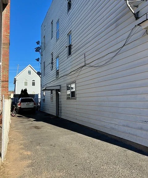 433 Lanza Ave #3 — Photo 16
