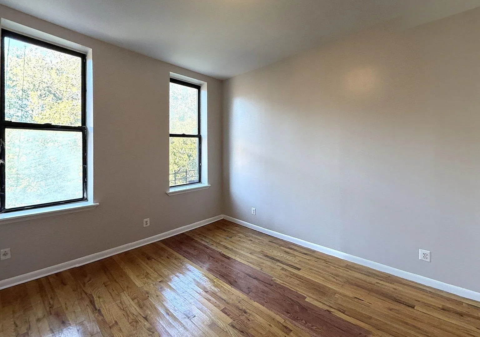 876 Greene Avenue — Photo 4