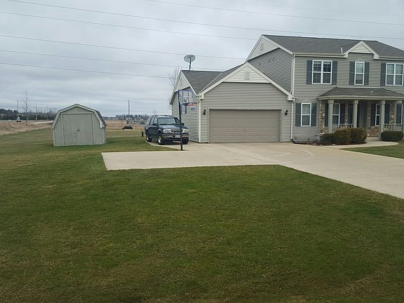 Large shed/driveway/carport